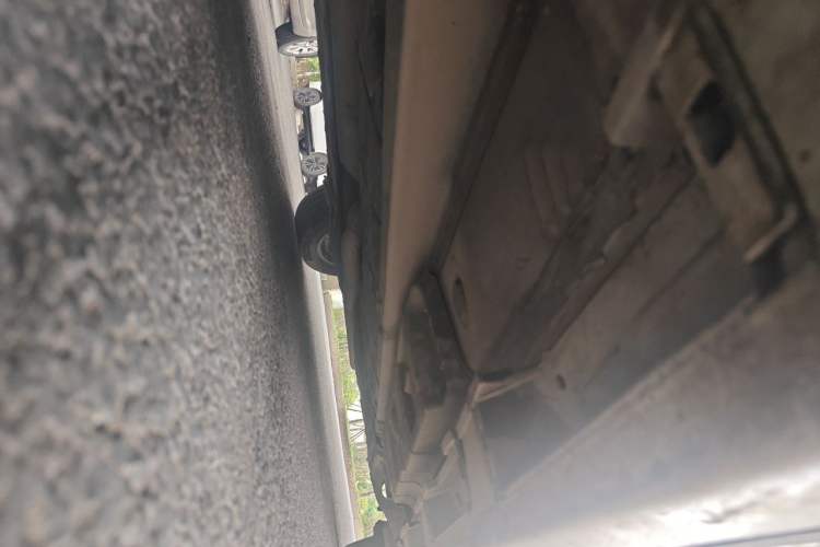 Used Lexus ES 2015 300h Comfort Edition Chassis Front Left