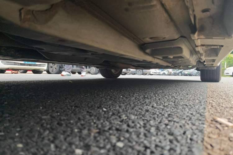 Used Lexus ES 2015 300h Comfort Edition Chassis Front Left