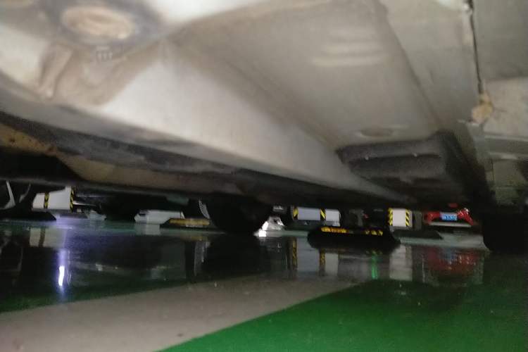 Used Lexus ES 2015 200 Elite Edition Chassis Front Left