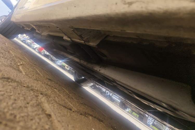 Used Lexus ES 2015 300h Comfort Edition Chassis Front Right
