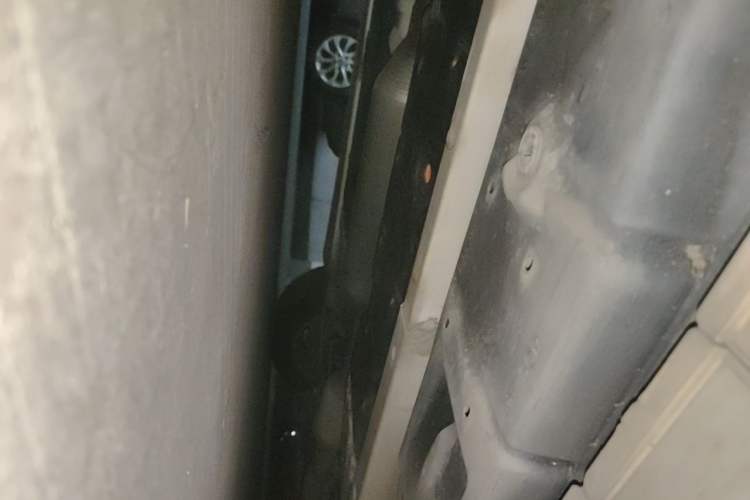 Used Lexus ES 2015 300h Comfort Edition Chassis Front Right