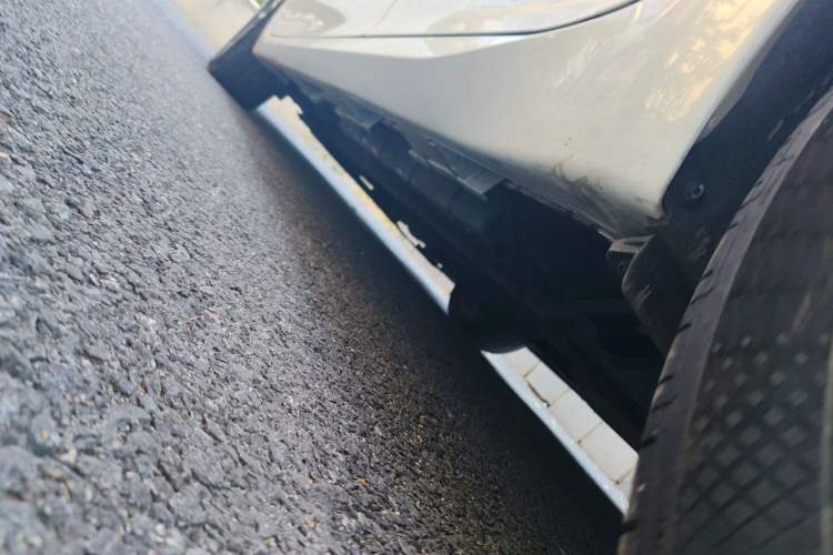 Used Lexus ES 2015 300h Comfort Edition Chassis Rear Left