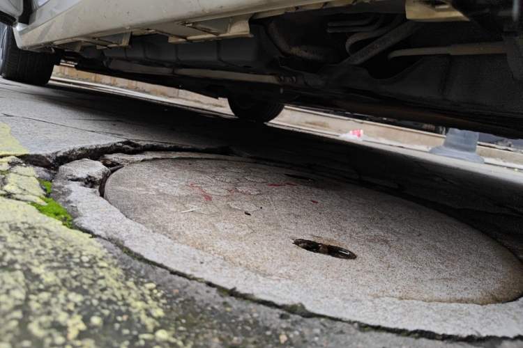 Used Lexus ES 2015 300h Comfort Edition Chassis Rear Left