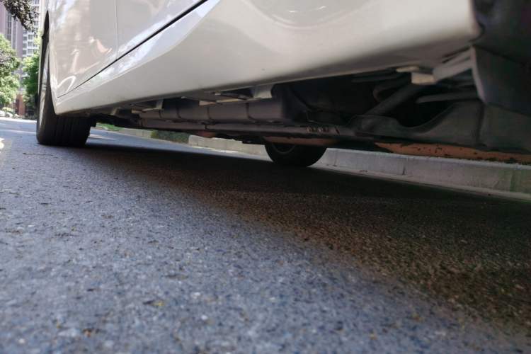 Used Lexus ES 2015 250 Elegant Edition Chassis Rear Left