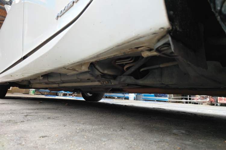 Used Lexus ES 2015 300h Comfort Edition Chassis Rear Left