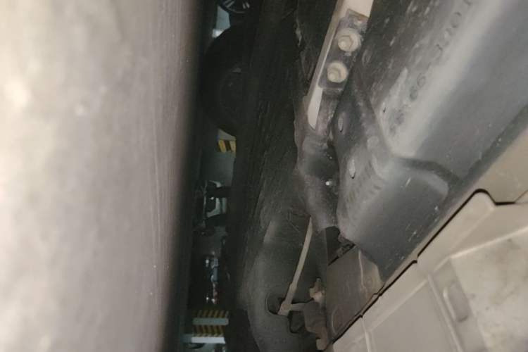 Used Lexus ES 2015 300h Comfort Edition Chassis Rear Left