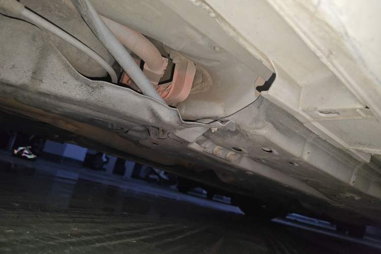 Used Lexus ES 2015 300h Comfort Edition Chassis Rear Right