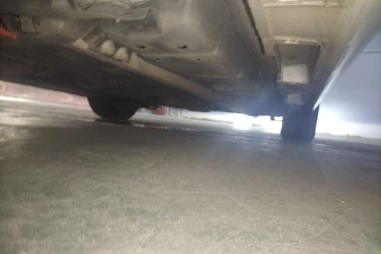 Used Lexus ES 2015 300h Comfort Edition Chassis Rear Right