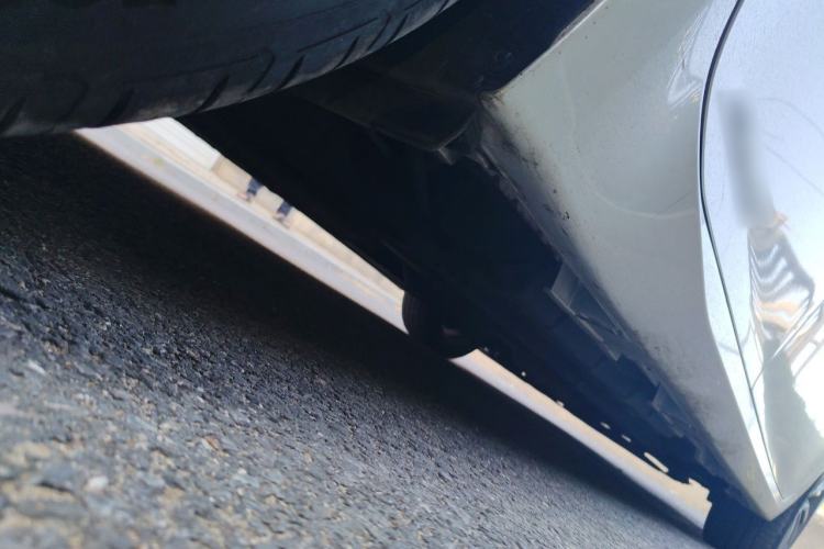 Used Lexus ES 2015 300h Comfort Edition Chassis Rear Right