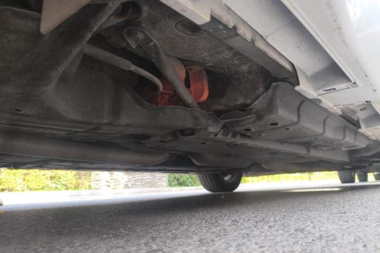 Used Lexus ES 2015 300h Comfort Edition Chassis Rear Right