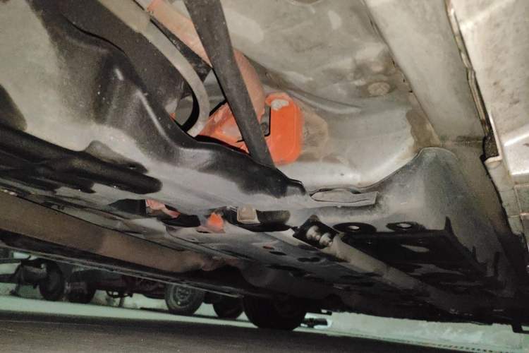 Used Lexus ES 2015 300h Comfort Edition Chassis Rear Right