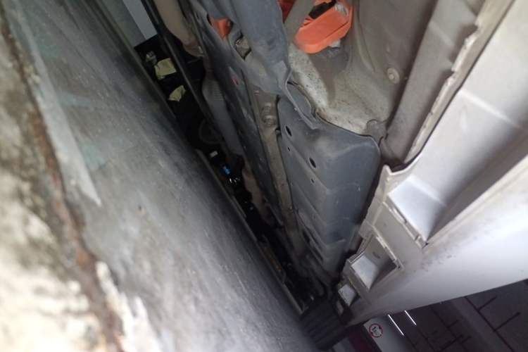 Used Lexus ES 2015 300h Comfort Edition Chassis Rear Right