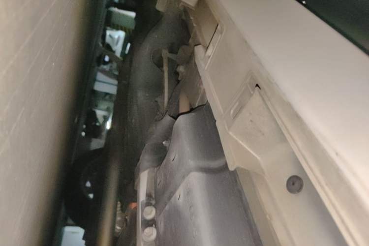 Used Lexus ES 2015 300h Comfort Edition Chassis Rear Right