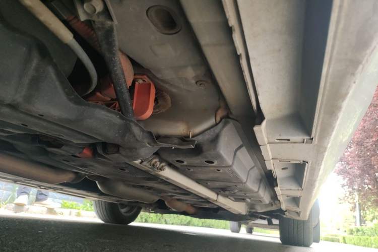 Used Lexus ES 2015 300h Comfort Edition Chassis Rear Right