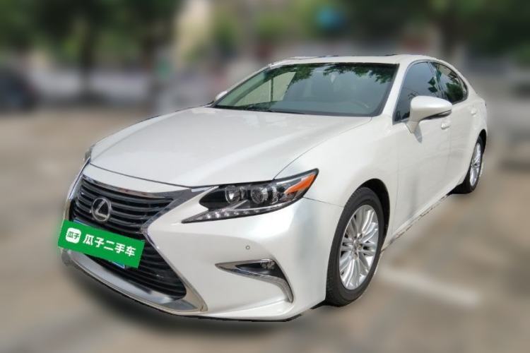 Used Lexus ES 2015 200 Elite Edition Guazi used car, China used car export, Used car for sale, Used Lexus cars, Cheapest cars for sale