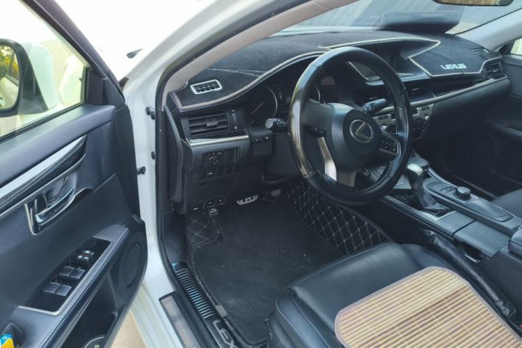 Used Lexus ES 2015 200 Elite Edition Driver Seat