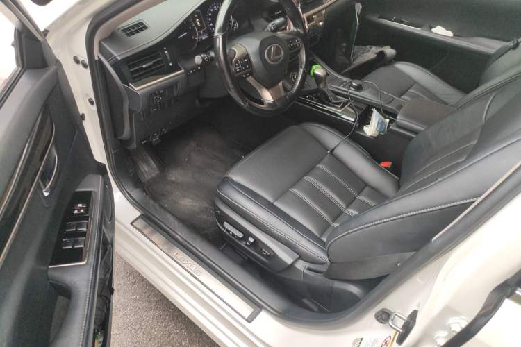 Used Lexus ES 2015 200 Elite Edition Driver Seat