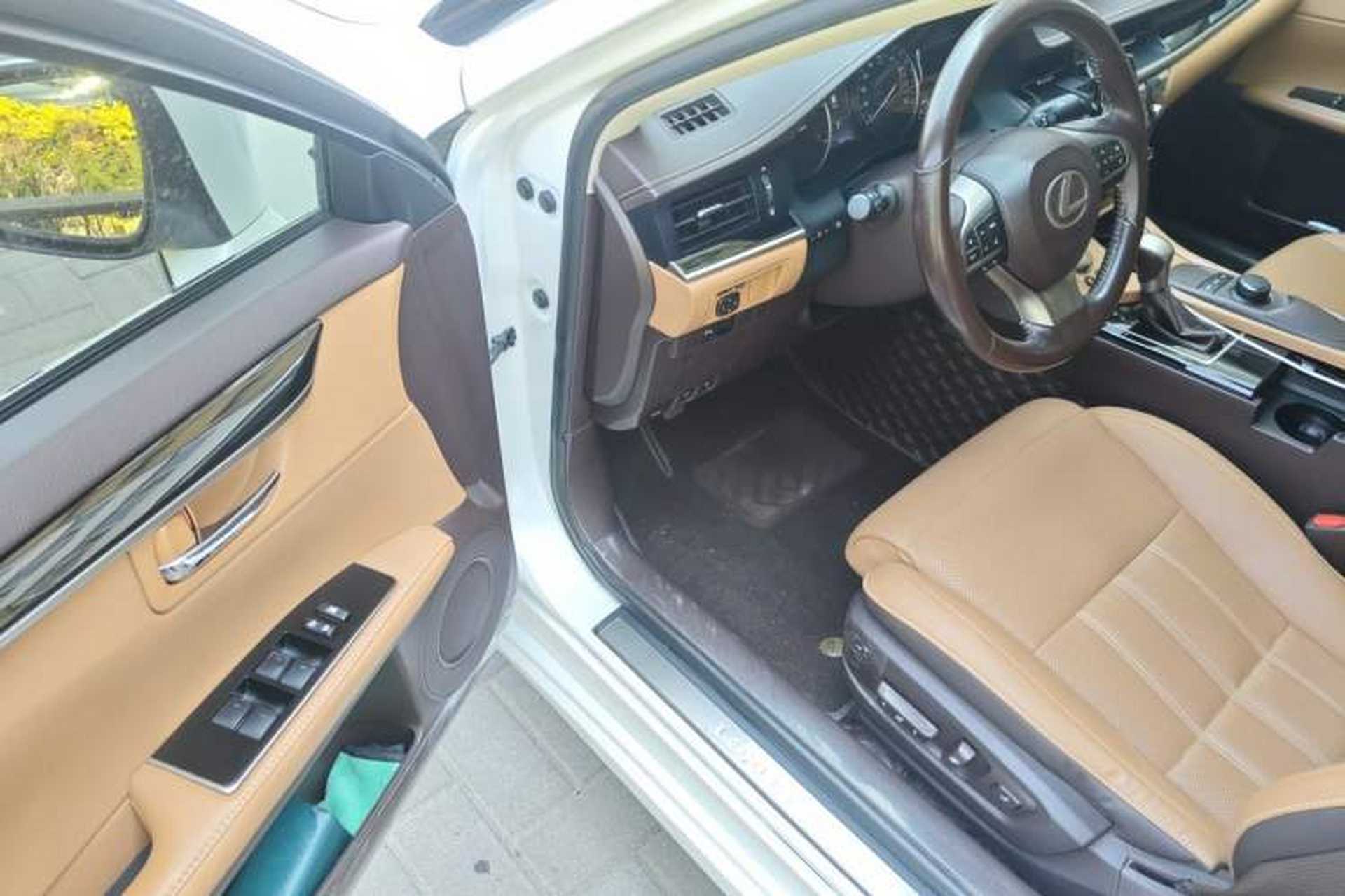 Used Lexus ES 2015 200 Elite Edition Driver Seat