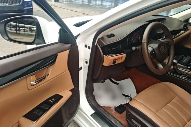 Used Lexus ES 2015 200 Elite Edition Driver Seat