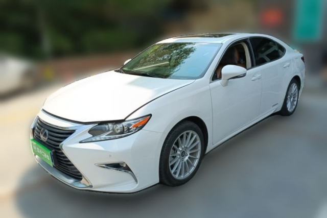 Used Lexus ES 2015 300h Luxury Edition
