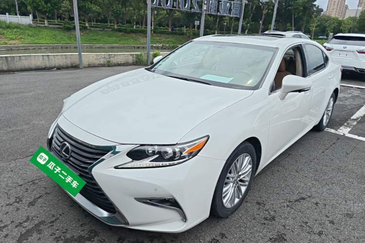 Used Lexus ES 2015 200 Elite Edition Guazi used car, China used car export, Used car for sale, Used cars, Cheapest cars for sale