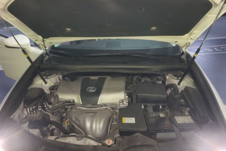 Used Lexus ES 2015 200 Comfort Edition Engine Bay