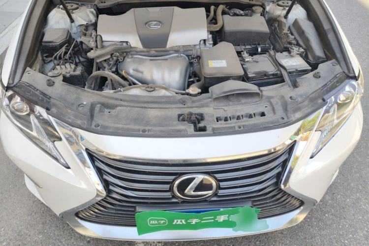 Used Lexus ES 2015 200 Elite Edition Engine Bay