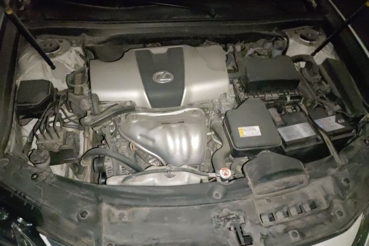 Used Lexus ES 2015 200 Elite Edition Engine Bay