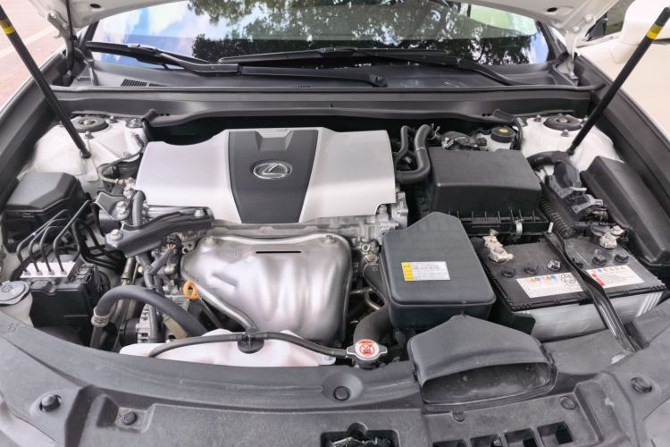 Used Lexus ES 2015 200 Elite Edition Engine Bay