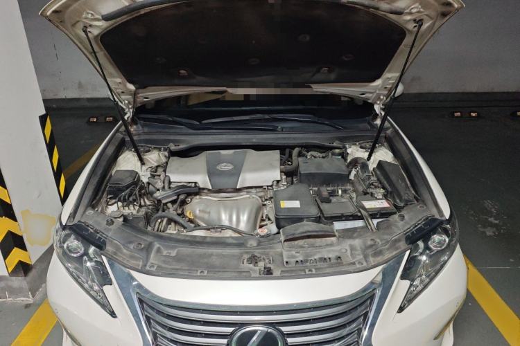 Used Lexus ES 2015 200 Elite Edition Engine Bay