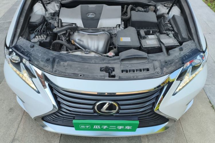 Used Lexus ES 2015 200 Elite Edition Engine Bay