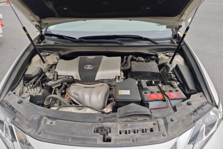 Used Lexus ES 2015 200 Elite Edition Engine Bay