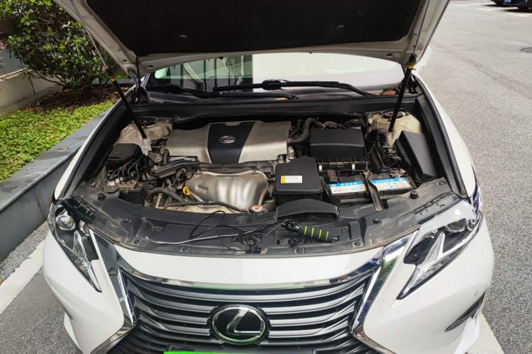 Used Lexus ES 2015 200 Elite Edition Engine Bay