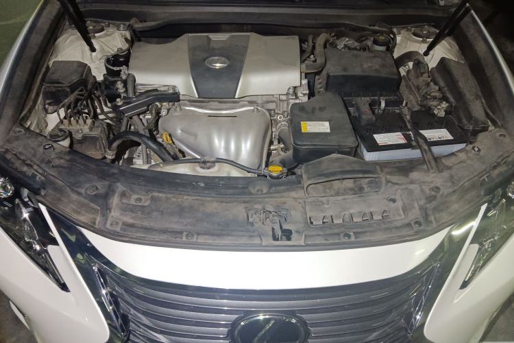 Used Lexus ES 2015 200 Elite Edition Engine Bay