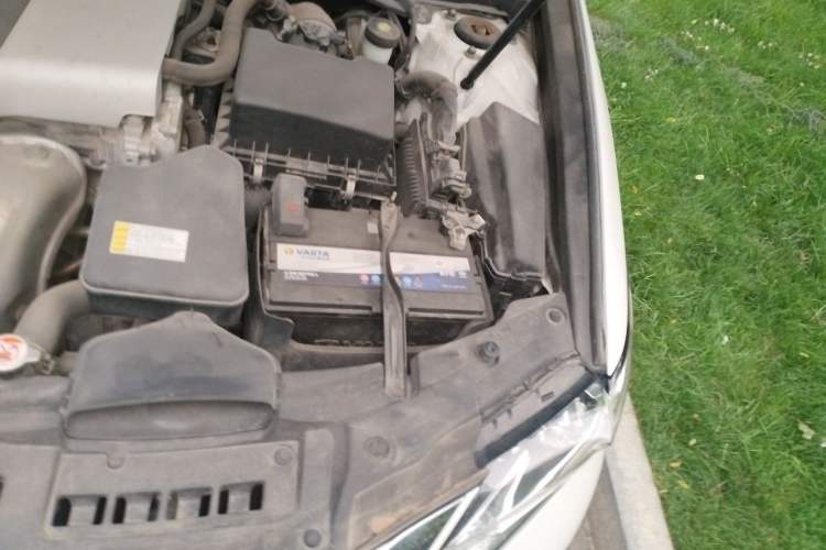 Used Lexus ES 2015 200 Elite Edition Engine Bay Left