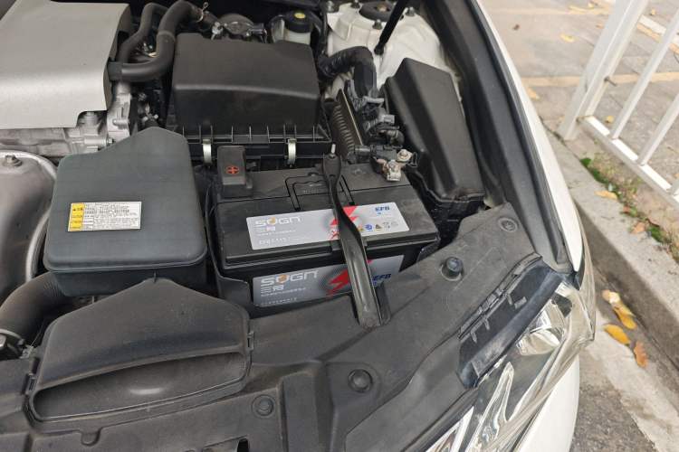 Used Lexus ES 2015 200 Elite Edition Engine Bay Left