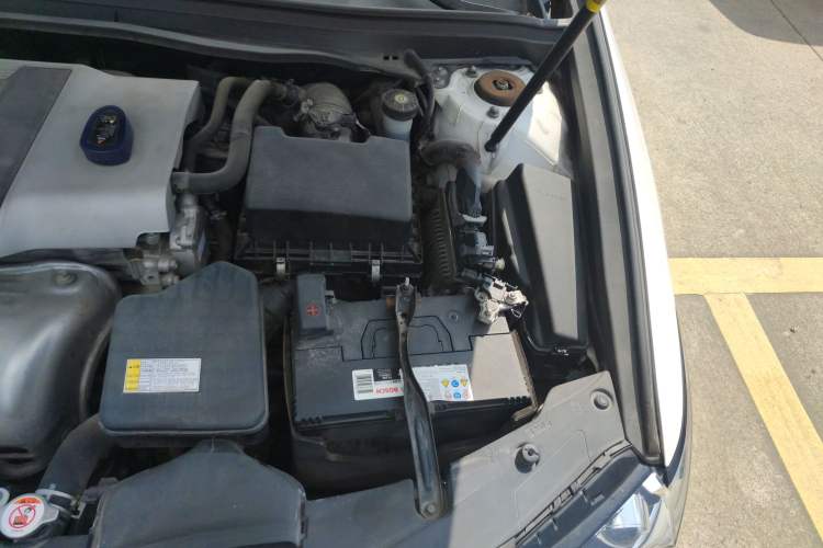 Used Lexus ES 2015 200 Elite Edition Engine Bay Left
