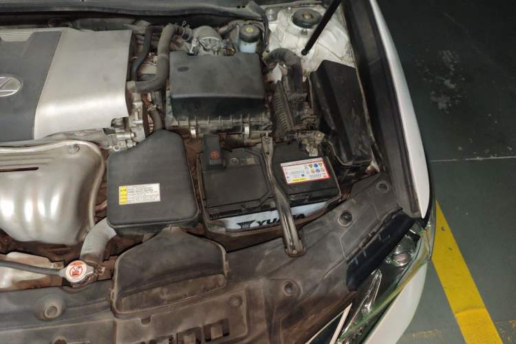Used Lexus ES 2015 200 Elite Edition Engine Bay Left