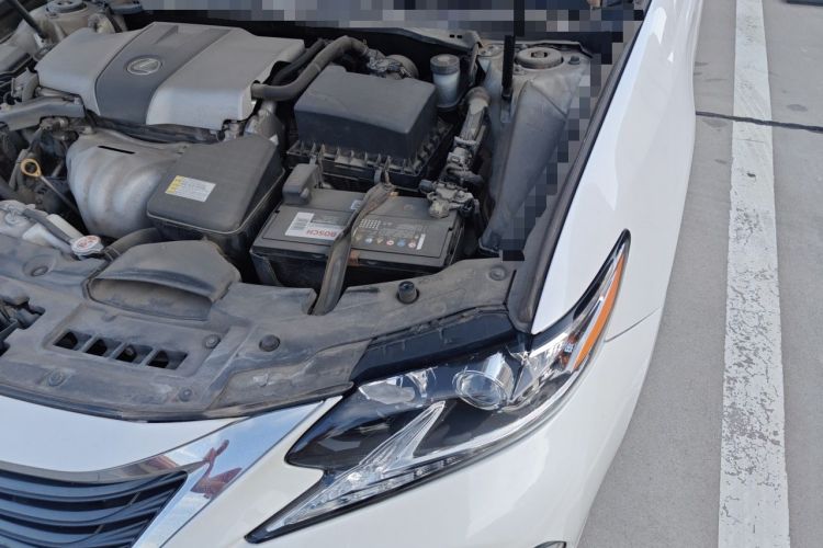 Used Lexus ES 2015 200 Elite Edition Engine Bay Left