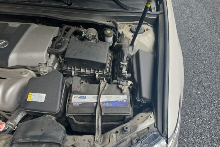 Used Lexus ES 2015 200 Comfort Edition Engine Bay Left