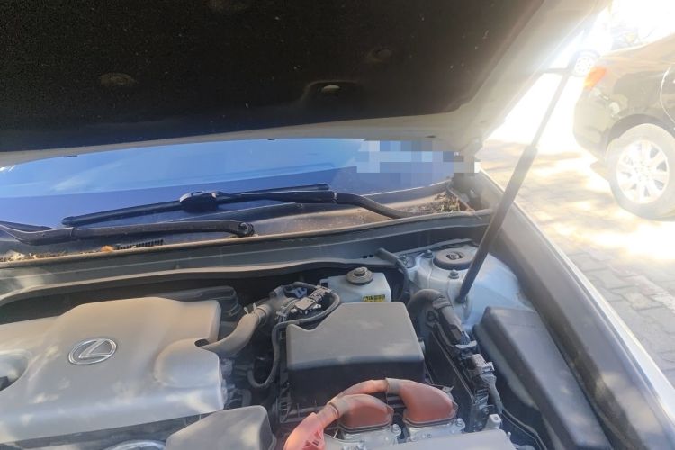 Used Lexus ES 2015 300h Comfort Edition Engine Bay Left