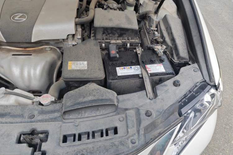Used Lexus ES 2015 200 Elite Edition Engine Bay Left