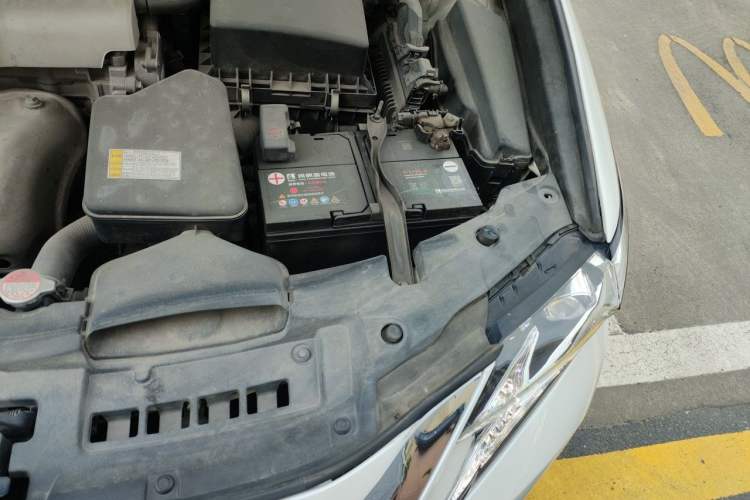 Used Lexus ES 2015 200 Elite Edition Engine Bay Left