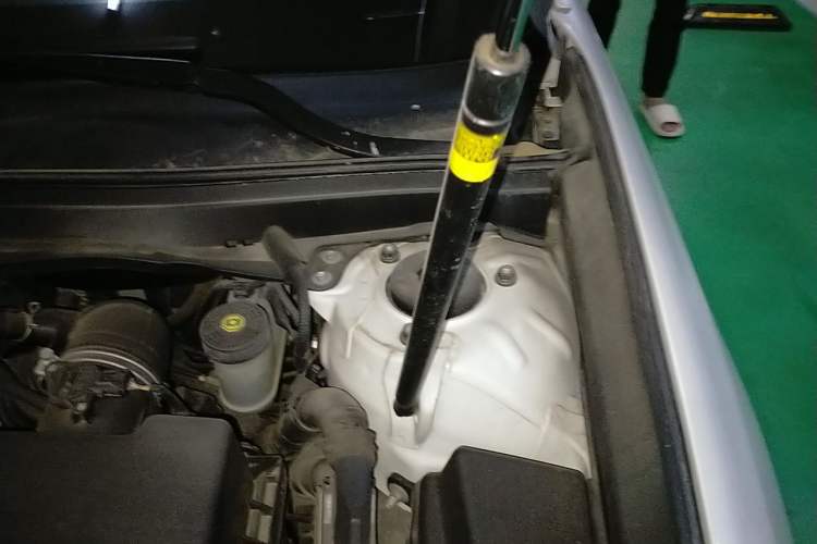 Used Lexus ES 2015 200 Elite Edition Engine Bay Left