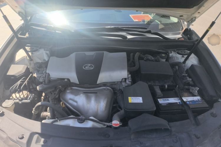 Used Lexus ES 2015 200 Elite Edition Engine Bay
