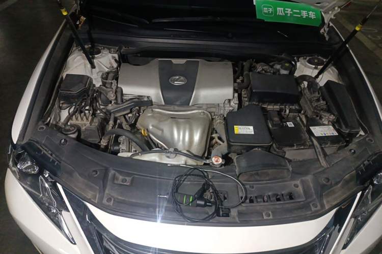 Used Lexus ES 2015 200 Elite Edition Engine Bay