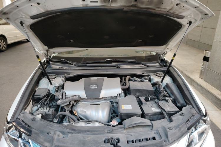 Used Lexus ES 2015 200 Elite Edition Engine Bay