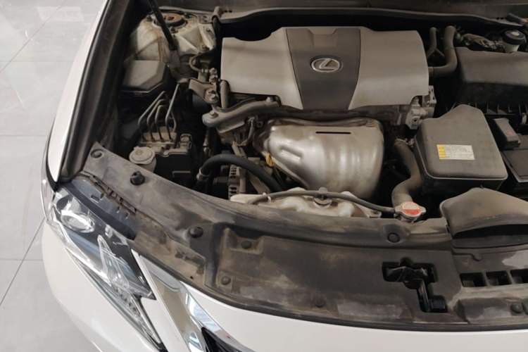 Used Lexus ES 2015 200 Elite Edition Engine Bay Right