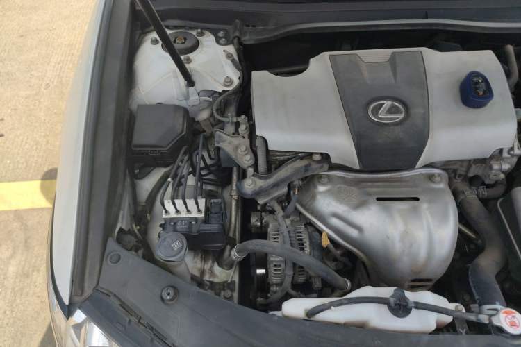 Used Lexus ES 2015 200 Elite Edition Engine Bay Right