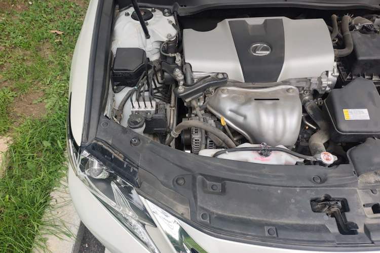 Used Lexus ES 2015 200 Elite Edition Engine Bay Right